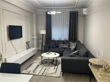 JEPET ME QIRA APARTAMENT 2+1 – RRUGA NDRE MJEDA
