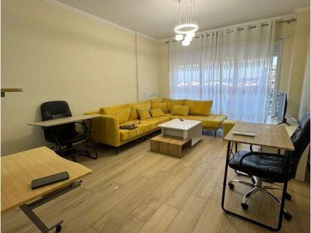 Qira, Apartament 2+1+2, Don Bosko, Tiranë.