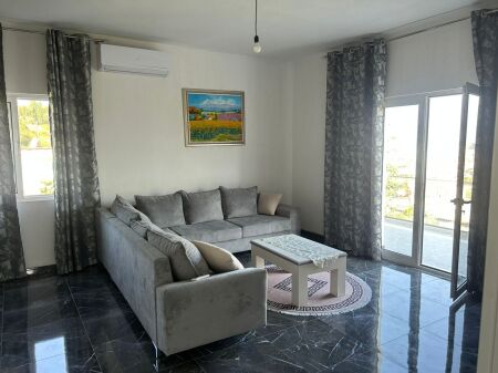 APARTAMENT 2+1 ME QIRA – RRUGA PJETËR BUDI