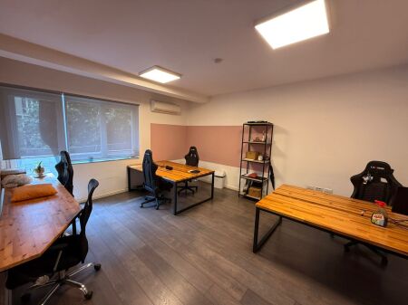 Office building for rent is given near the former Blloku, Pjeter Bogdani Street, near Edith Durhami School.