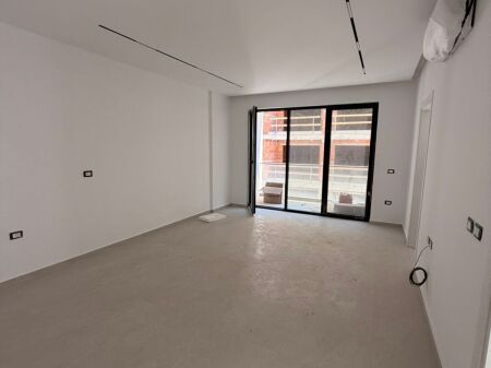 VENDESI APPARTAMENTO 2+1 NELLA RESIDENZA LIBURNIA, GOLEM