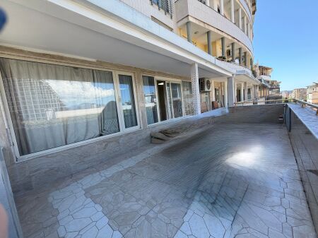Premium Office 210 m² with Veranda and View of the Artificial Lake of Tirana – 5th Floor