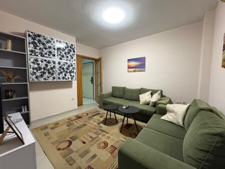 Apartament 2+1 me qira tek Selvia