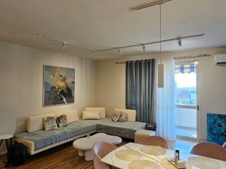 Appartamento 2+1+2 in affitto in Via Fortuzi !
