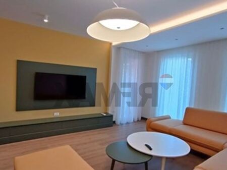 Apartament 2+1+2 me qera tek Zogu i Zi !!! ID: 530411003-996