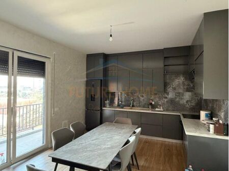 SHITET APARTAMENT 1+1 NE PASKUQAN , ME HIPOTEKE