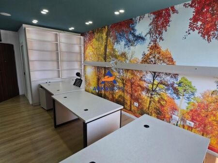 OFFICE FOR RENT 75 M2 "CONCORD CENTER, 21 DECEMBER" 100,000 LEKE