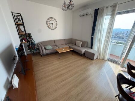 Qera, Apartament 2+1+2, Rruga Dritan Hoxha, Tiranë