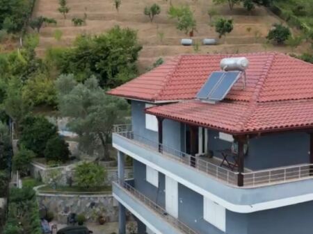 🏡 VILLA SU TRE PIANI IN VENDITA | VORË