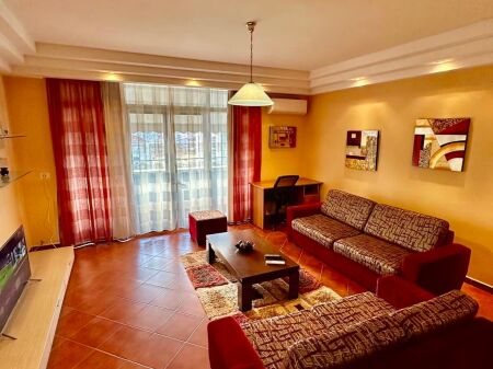 Apartment 2+1+2 for rent at Bulevardi Zogu i pare, at the Faculty of Natural Sciences, former train station, Fortuzi Street.