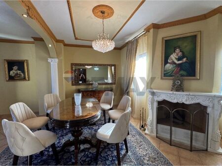 APARTAMENT 3+1+2 PER SHITJE , TRENI