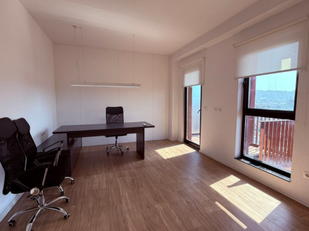 Jepet apartament 2+1+2 per zyre me qira tek Rezidenca Garden Building , Rruga e Kavajes .
