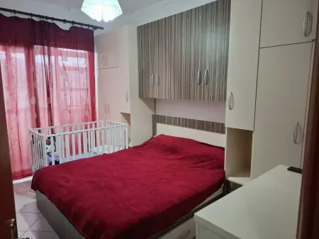 Apartment 1+1 for rent in Yzberisht