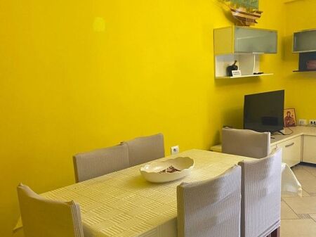 Apartment 2+1+Parking Space for rent at Halili Complex, Selvia, Dibra Street, Medreseja.