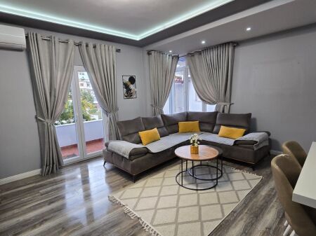 Affitto | Apartament 2 + 1 | Rrethrrotullimi i Saukut | 650 €/mese