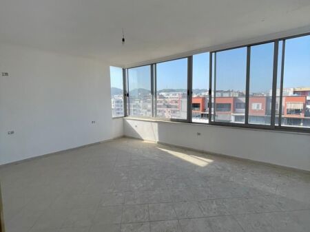 🏷️ OKAZION‼️ ULJE ÇMIMI‼️ | SHITET APARTAMENT 2+1 ME VERANDË – ASTIR