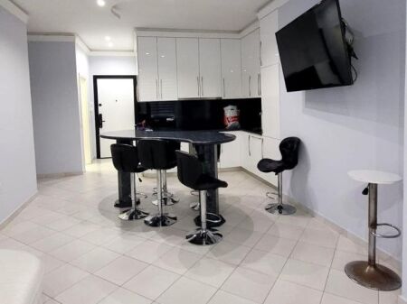 APARTAMENT 3+1 ME QIRA – LIQENI I THATË