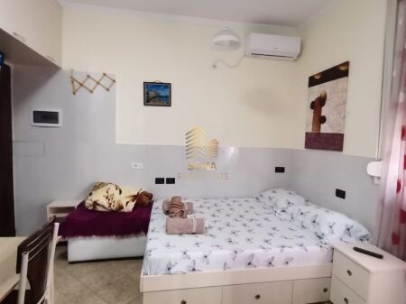 Qira, Garsoniere, 5 Maji,  40.000 Leke/muaj