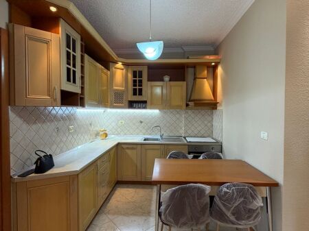 Affitto | Apartament 2 + 1 | Stadiumi Dinamo | 800 €/mese