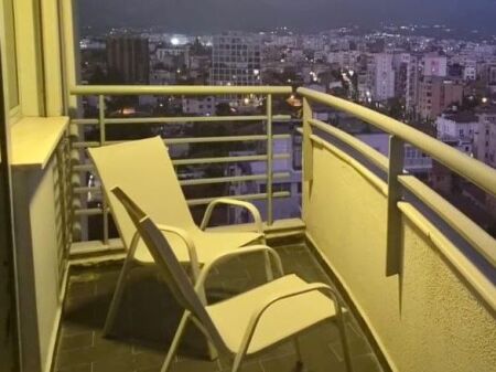  JEPET ME QIRA APARTAMENT 1+1 – KOMPLEKSI HALILI | PRANË SELVISË 