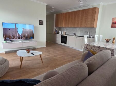 FOR RENT APARTMENT 2+1 – PAZARI I RI