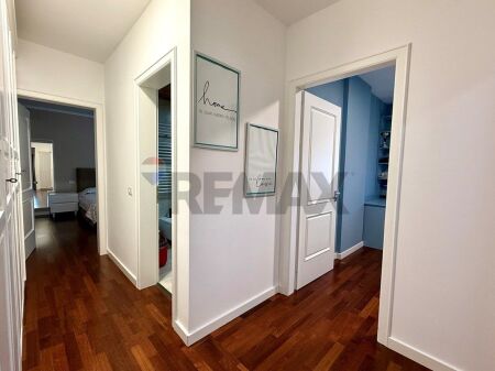 Apartament 3+1 per qira tek Amb. Amerikane!