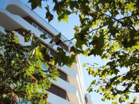 SHITET APARTAMENT 2+1+2 ME VERANDË – RRUGA E ELBASANIT