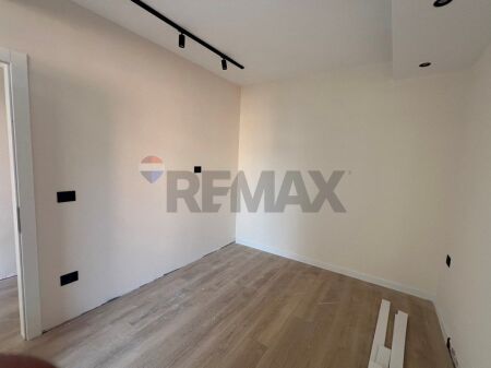 APARTAMENT 1+1 PER SHITJE KOMUNA PARISIT