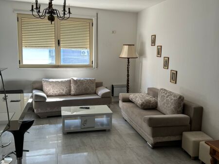 JEPET ME QERA APARTAMENT 1+1 + DEPO + BALLKON 📍 Përballë Kristal Center