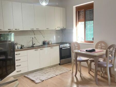 Qera | Apartament 2 + 1 | Selitë | 500 €/muaj