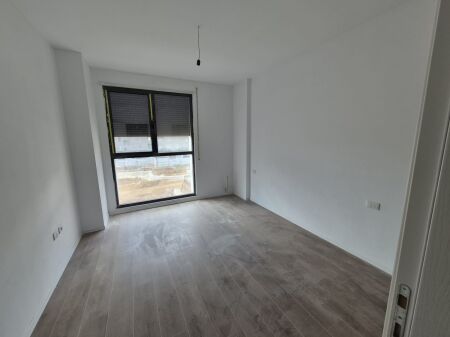 Shitet apartament 2+1+2 tek Kompleksi Asl 2 , ish Venue , Oxhaku , Xhamlliku , Kinostudio , Porcelan .