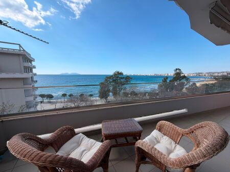 Super Appartamento 2+1 in Affitto Vista Mare, dal 1 Ottobre al 31 Maggio, Lungomare, Vlore