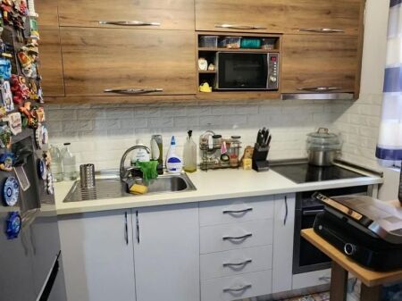 SHITET APARTAMENT 1+1 – PAZARI I RI