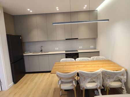 Apartament 2+1 me qera Rruga Jordan Misja