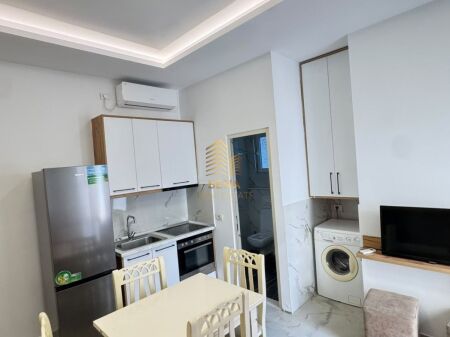 Qira, Garsoniere, 5 Maji,  40.000 Leke/muaj
