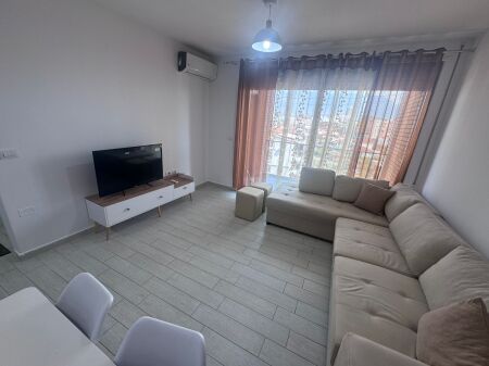 AP.1+1+B for rent, Fiori di Bosco