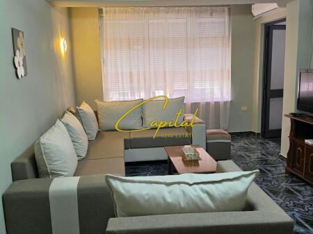 APARTAMENT ME QIRA 1+1 QENDER 55.000 LEKE