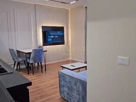 FOR RENT 1+1 APARTMENT NEAR THE PARIS COMMUNE! 800 € /Month 75,000 Lek /Month