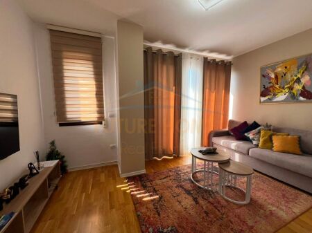 Rent, Apartment 1+1+Parking Space, Barricades Street