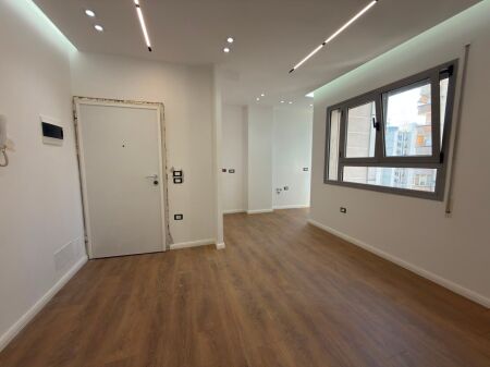 Apartment 1+1 for sale near 21 Dhjetori