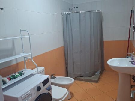Jepet me qera apartamenti 2+1