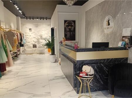 Shop for Sale Near Kristal Center Municipality