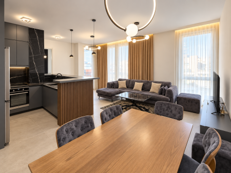 Apartament 2+1+2+Parkim  Me Qira, Liqeni i Thate 1375