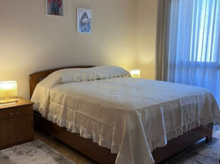 Appartamento 2+1 in affitto. Via Elbasan