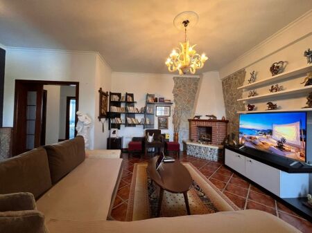 Jepet me qera apartament 3+1,Yzberisht Tirane