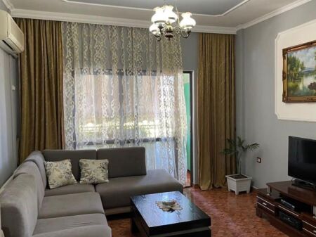 Apartament me qera 2+1 Laprake