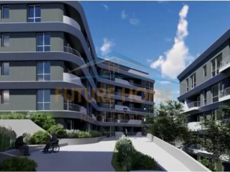Shitet, Apartament 1+1. Liqeni i Thatë, Tiranë.