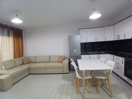 Apartament 1+1 per qera Fiori Di Bosco !
