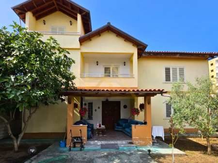 SHITET VILË – PLAZH, LAGJJA 13, DURRËS