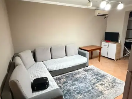 Qera | Apartament 2 + 1 | 21 Dhjetori | 600 €/muaj